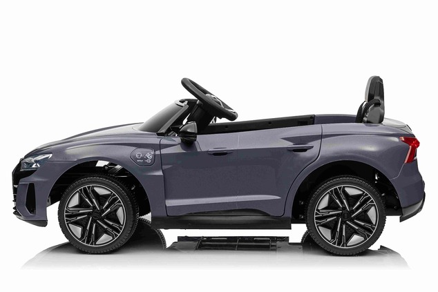 Elektrické autíčko Audi RS E-tron GT 12V, sivé, široké jednomiestne sedadlo, 2,4 GHz diaľk