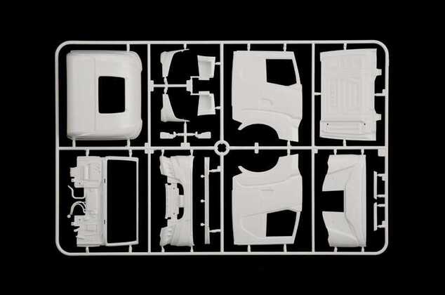 Modellbausatz LKW 3976 - Iveco S-Way Abarth (Show Truck) (1:24)
