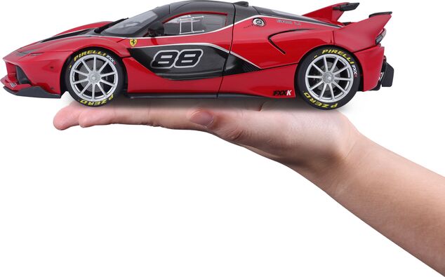 Bburago 1:18 Ferrari Signature Serie FXX K Rot