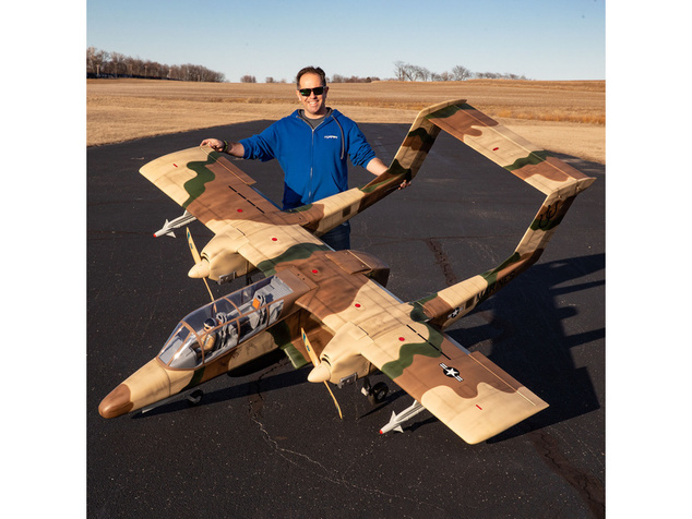 Hangar 9 OV-10 Bronco 30cc ARF + zaťahovací podvozok