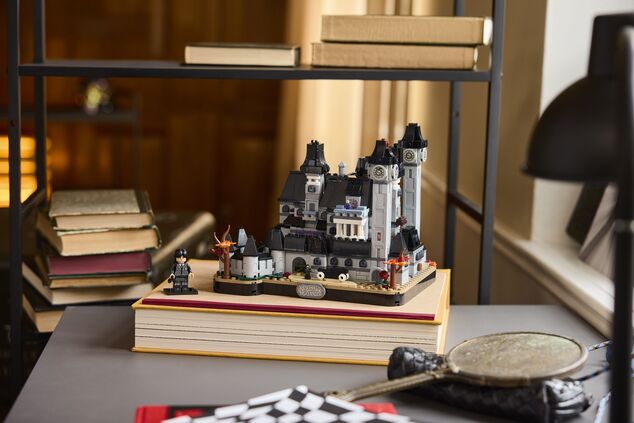 LEGO® Wednesday 76788 Académie Nevermore