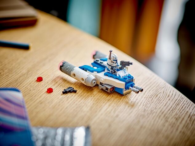 LEGO® Star Wars™ 75391 Microcaza Ala-Y™ del Capitán Rex