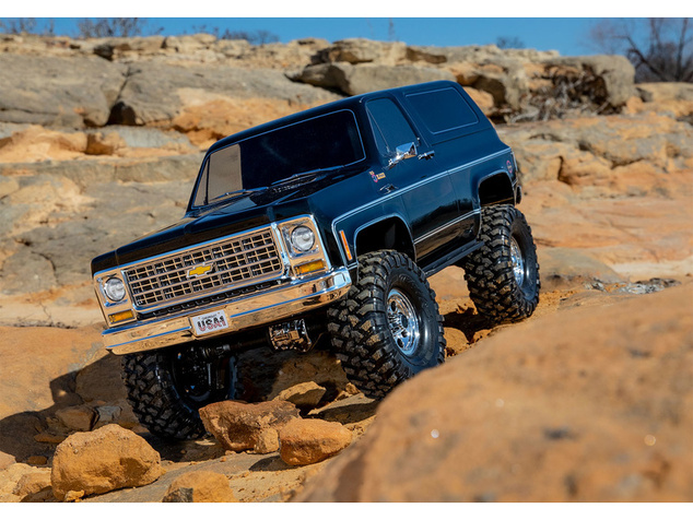 Traxxas TRX-4 Chevrolet K5 Blazer 1979 1:10 RTR čierna