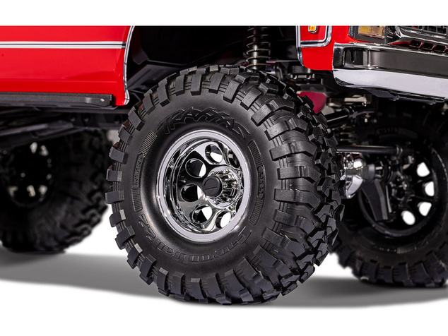 Traxxas TRX-4 Chevrolet K10 1979 1:10 RTR strieborný