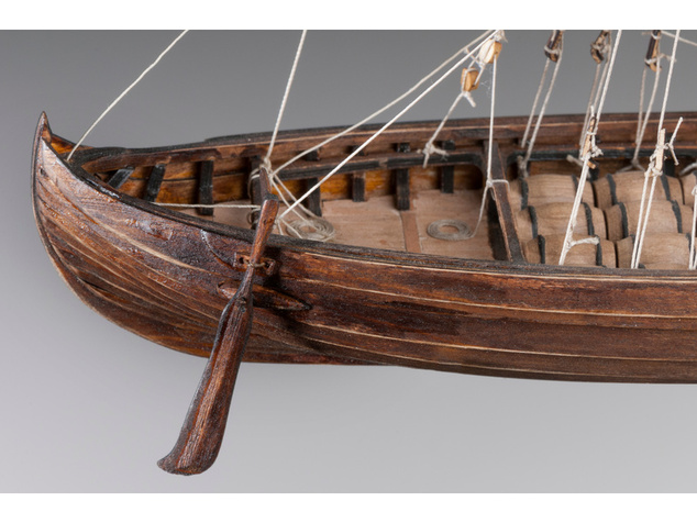 Dušok Vikingská loď Knarr 1:72 kit