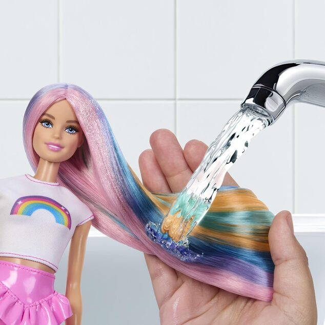 Mattel Barbie bambola capelli arcobaleno con styling scintillante