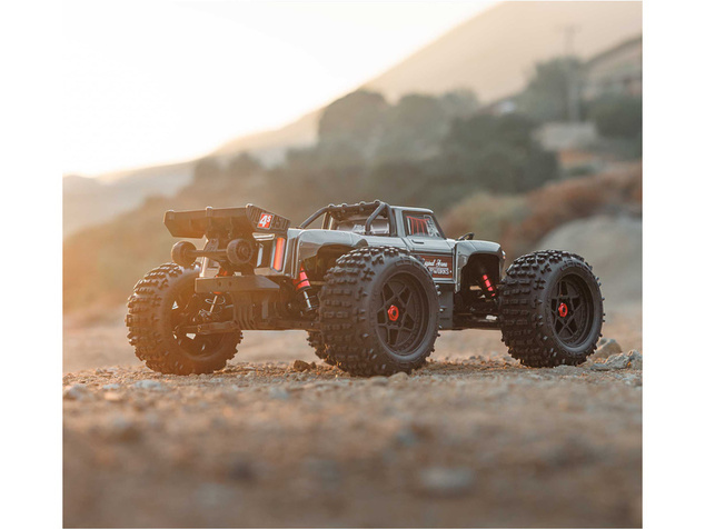 Arrma Outcast 4S V2 BLX 1:10 4WD RTR červená