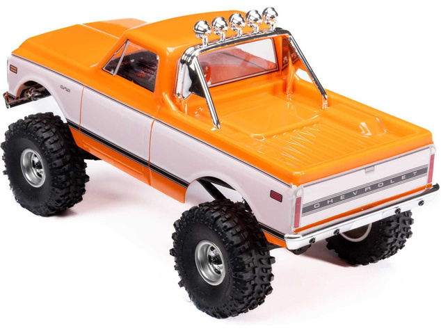 Axial SCX24 Chevrolet C10 1971 1:24 4WD RTR oranžni