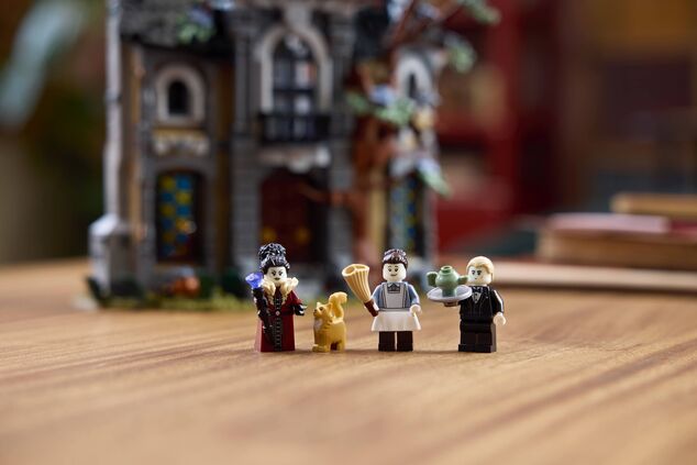LEGO® Icons 11383 Residenza del Sindaco