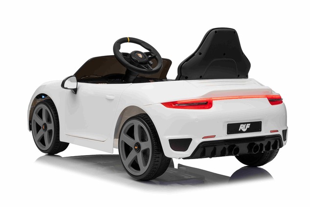 Elektrické autíčko RUF GT 12V, biele, Otváracie dvere, 2.4 GHz diaľkové ovládanie, LED sve