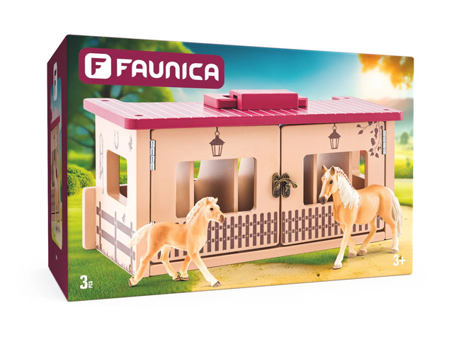 Faunica Stáj s dvěma koňmi