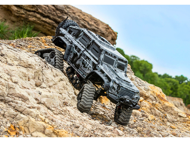 Traxxas pásový podvozok Traxx