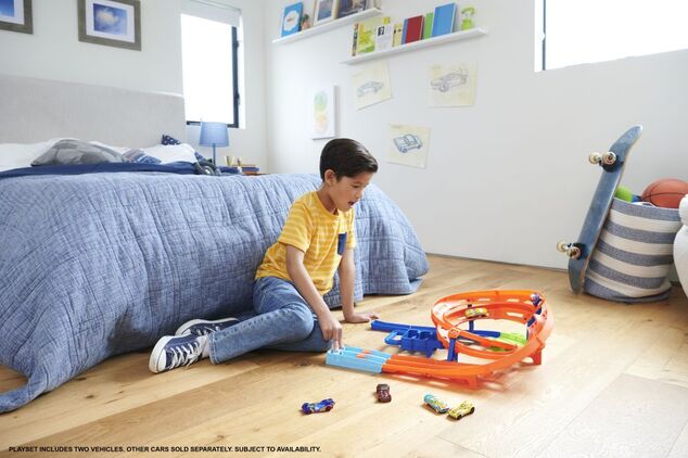 Hot Wheels Dráha s extra zákrutou