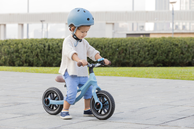 Globber odrážadlo GO BIKE ELITE AIR- PASTEL BLUE