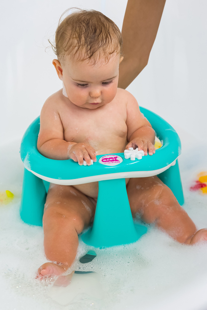OK BABY Asiento de baño antideslizante Flipper Evolution con ventosas 6–15m Beige