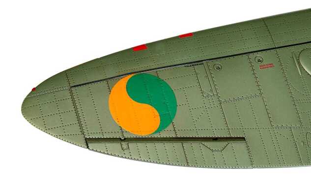 Classic Kit letadlo A05143 - Supermarine Spitfire Tr.9 (1:48)