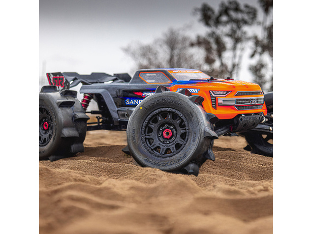 Pro-Line kolo 1:8, pneu 3.8" Sand Paw HP Belted, disk černý H17mm (2)