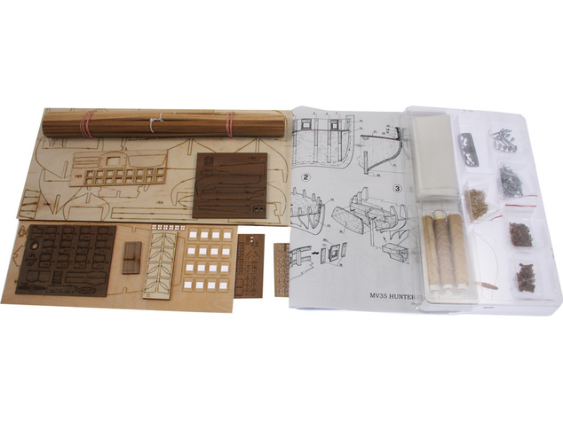 MAMOLI Hunter kuter 1:72 kit