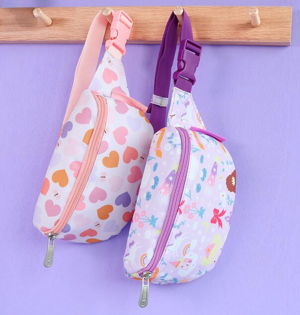A Little Lovely Company - sac banane pour enfants - princesse