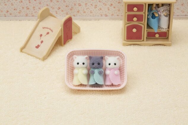 Sylvanian Families Trillizos gatos persas