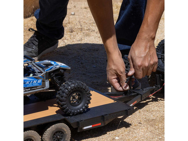 Axial SCX10 utánfutó 1:10
