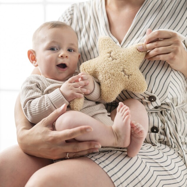NATTOU Hračka hudobná Teddy hviezdička 25 cm