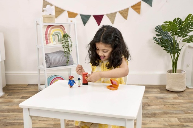 Rainbow Paddington a listy tete Lucy