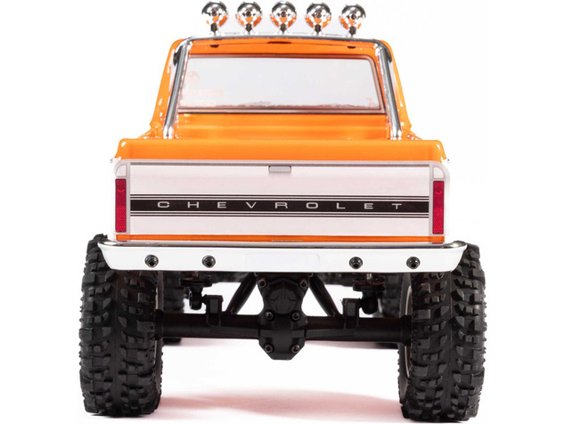 Axial SCX24 Chevrolet C10 1971 1:24 4WD RTR oranžni
