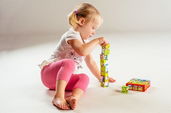 Kocky kubus Moje prvé zvieratká drevo 9x9x3cm 9ks