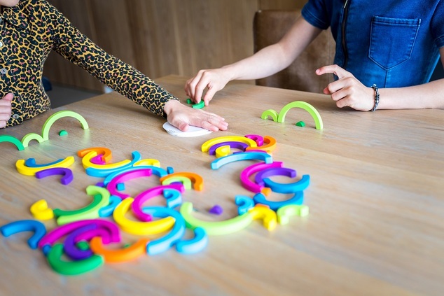 BS Toys Logická hra - skladáme dúhu