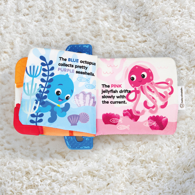 BABY EINSTEIN Mekana knjiga s grizalicom i teksturama Shades of the Sea™, 0m+