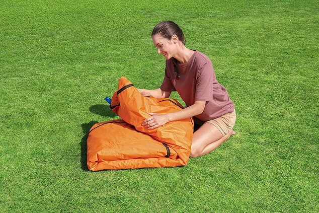 Bestway 53394 Nafukovací hrad  H2OGO!® Jump and Sour™ 194 x 175 x 170 cm