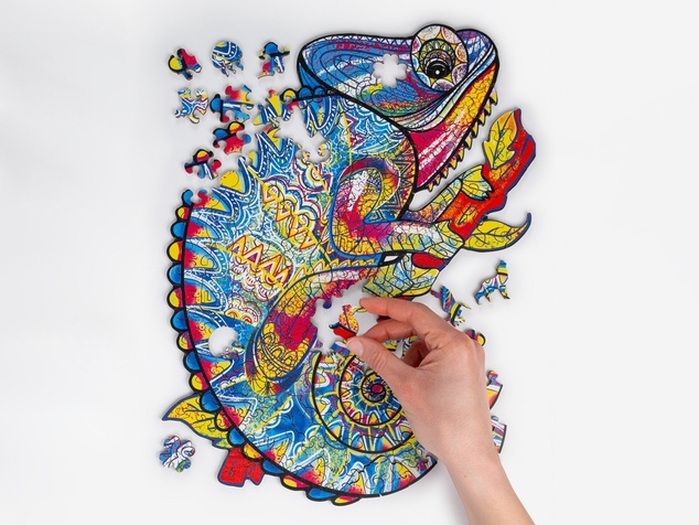 RECENTTOYS Drevené puzzle - Chameleón