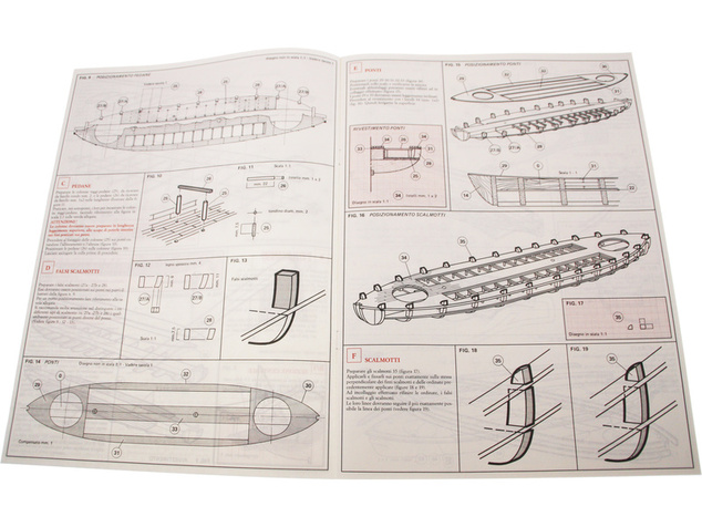 AMATI Golden Yacht 1:300 kit do fľaše