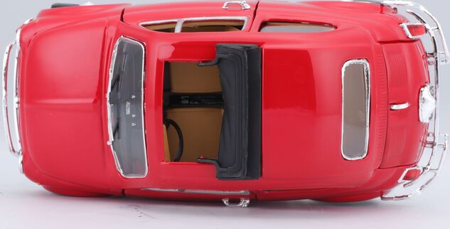 Bburago 1:24 Fiat 500L (1968) Rot