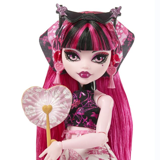 Mattel Monster High Skulltimate secrets Destination muñeca DRACULAURA, JDR50