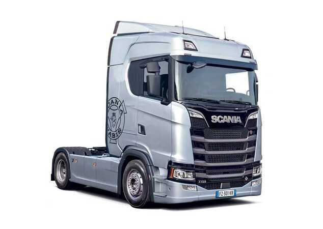 Model Kit truck 3971 - Scania S770 4x2 Normal Roof "Grey Cab" (1:24)