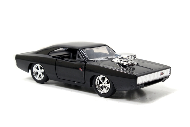 Rýchlo a zbesilo auto 1970 Dodge Charger 1:32, DP6
