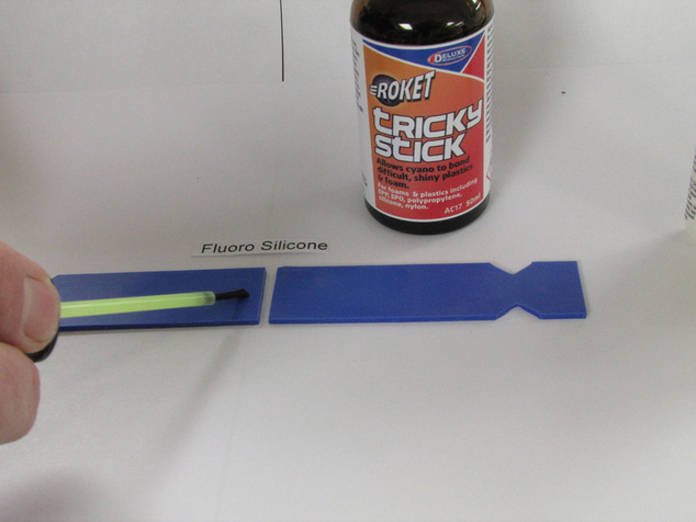 Tricky Stick prípravok na ťažko lepiteľné plasty 50ml