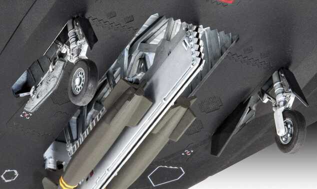 Plastikmodellbausatz Flugzeug 03899 - Lockheed Martin F-117A Nighthawk Stealth Fighter (1:72)