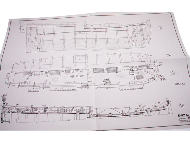COREL Endeavour 1768 1:60 kit