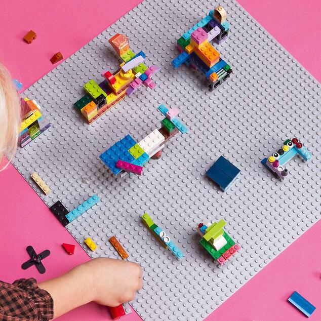 LEGO® Classic 11024 Sivá podložka na stavanie