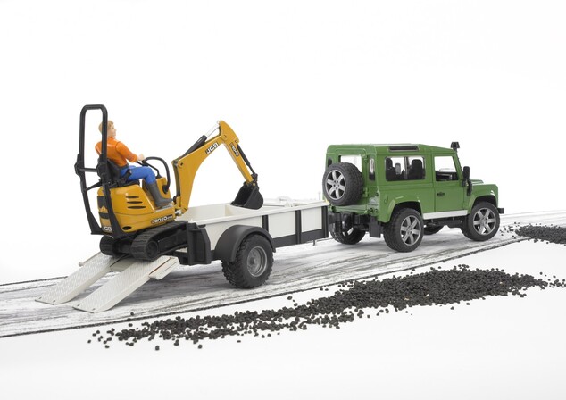 Bruder 02593 Land Rover s prívesom a JCB mikrobagrom
