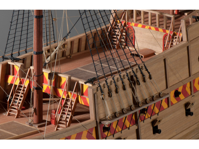 Dušok San Martin 1588 1:72 kit