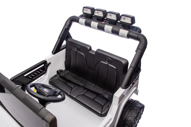 Elektrické autíčko Toyota FJ Cruiser XXL s pohonom 4x4, licencované (Dvojmiestne), biele,
