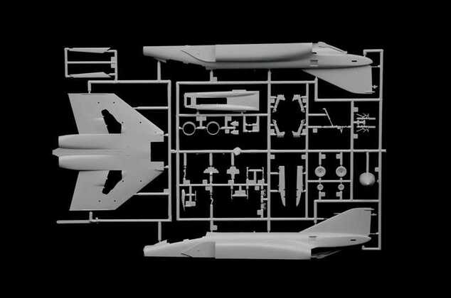 Model Kit repülőgép 1477 - RF-4 C/E Phantom II (1:72)