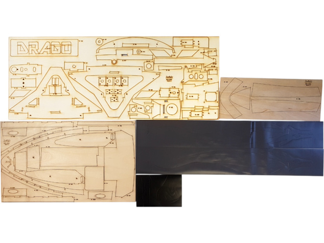 Krick Drago RC plachetnica 1:6 kit