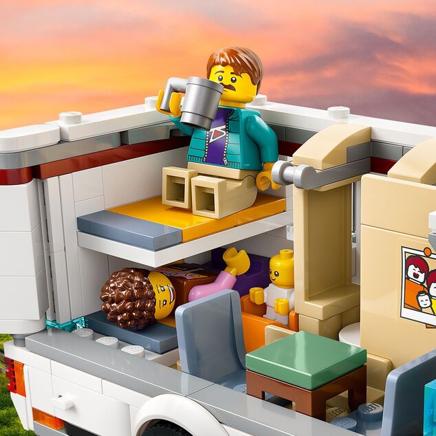 LEGO® City 60454 Prázdninový dobrodružný karavan