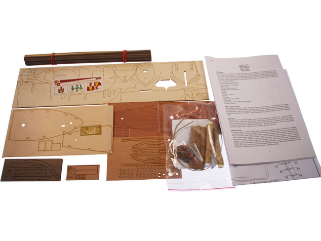 Dušok Pinta 1492 1:72 kit