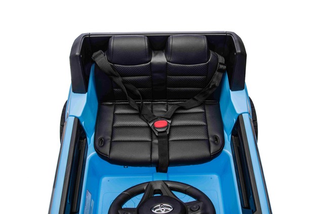 Elektrické autíčko Toyota Landcruiser 12V, modré, široké jednomiestne sedadlo, 2,4 GHz dia